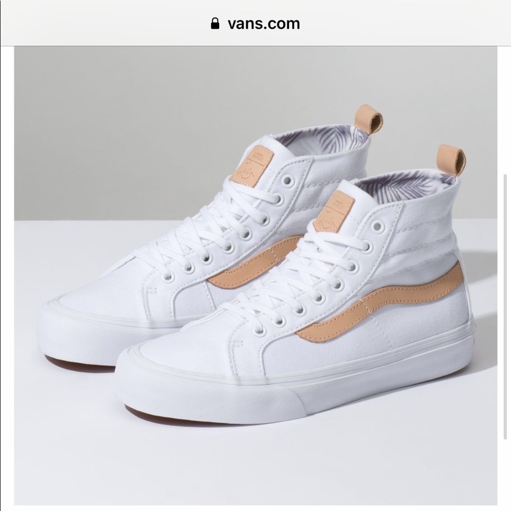 Leila white and tan Vans w/ tropical design inside